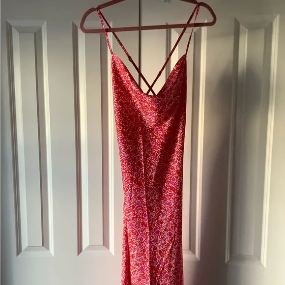 NWOT Vici RUBY FLORAL SATIN SLIP MIDI DRESS - Picture 7 of 16